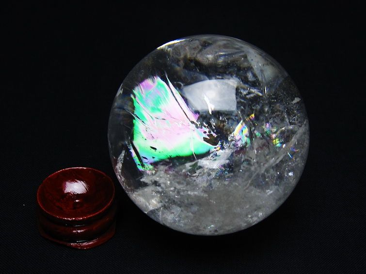 水晶 丸玉 虹入り 57mm スフィア 置物 水晶玉 一点物 151-8830