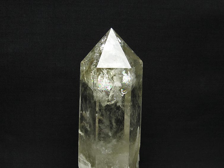 シトリン 六角柱 シトリンクォーツ 台座付属 虹入り 一点物 152-2912