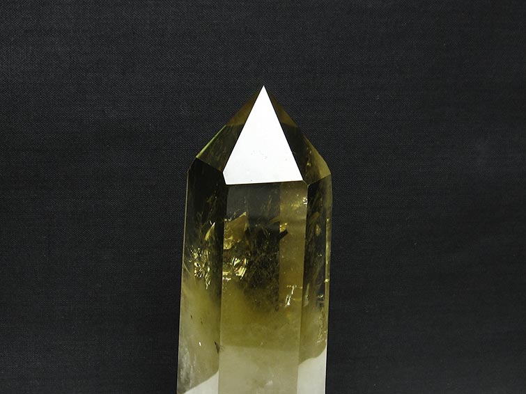 シトリン 六角柱 シトリンクォーツ 台座付属 一点物 152-2913