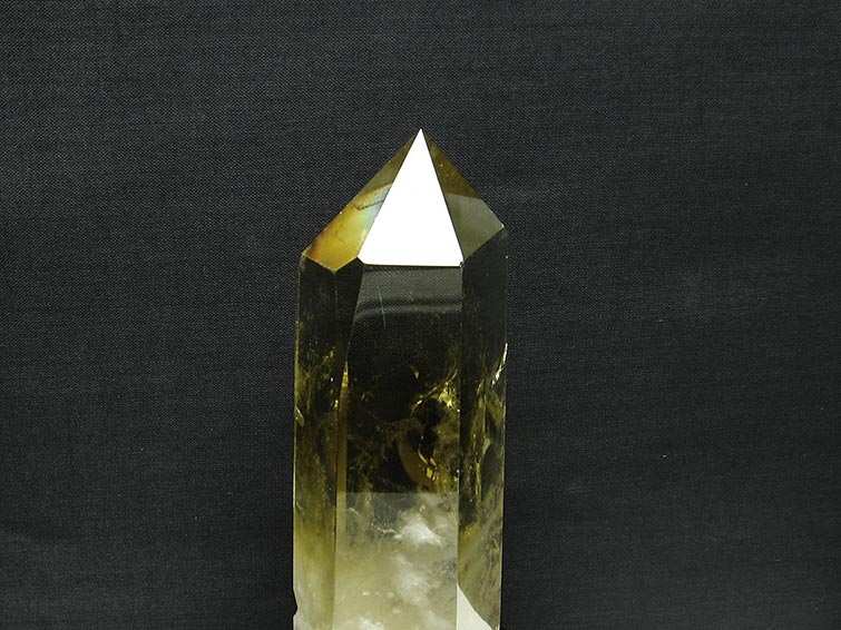 シトリン 六角柱 シトリンクォーツ 台座付属 虹入り 一点物 152-2964