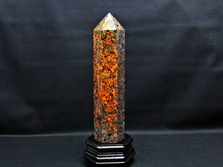 1.3Kg ユーパーライト 六角柱 台座付属 一点物 152-3008