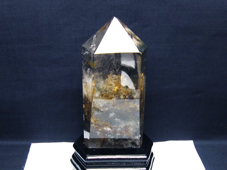2Kg ガーデンクォーツ 六角柱 台座付属 一点物 152-3884