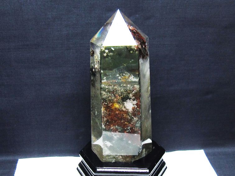 1.6Kg グリーンファントム 六角柱 台座付属 一点物 152-3885