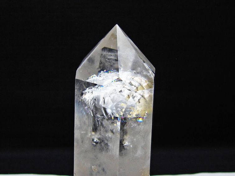 水晶 六角柱 虹入り 水晶 ポイント 台座付属 置物 原石 一点物 152-4501