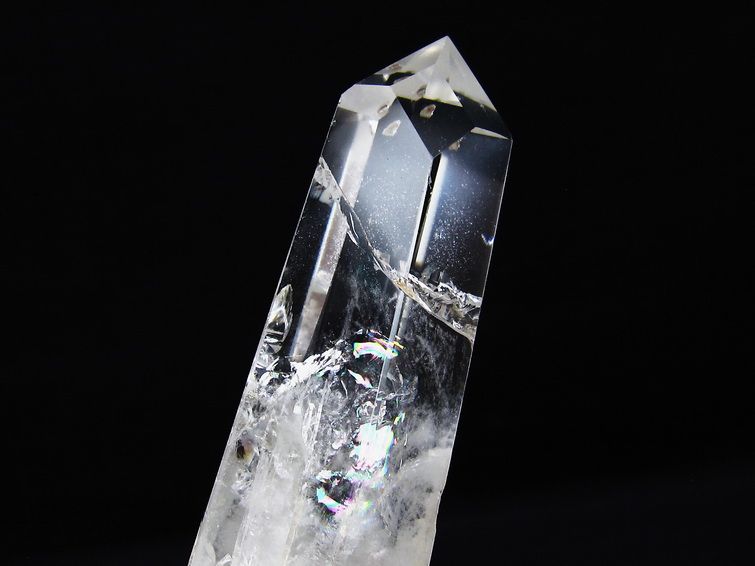 水晶 六角柱 虹入り 水晶 ポイント 台座付属 置物 原石 一点物 152-4516