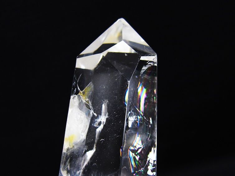 水晶 六角柱 虹入り 水晶 ポイント 台座付属 置物 原石 一点物 152-4518