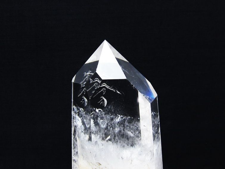 水晶 六角柱 水晶 ポイント 台座付属 置物 原石 一点物 152-4572