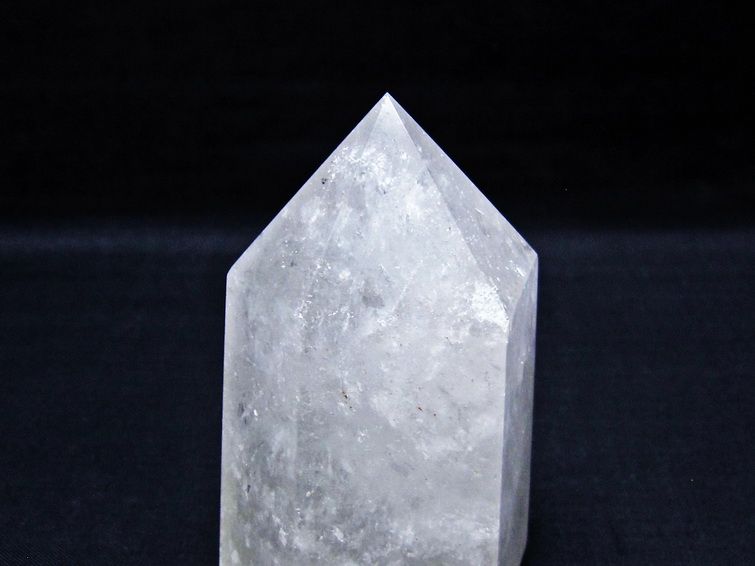 水晶 六角柱 水晶 ポイント 原石 置物 一点物 152-4644