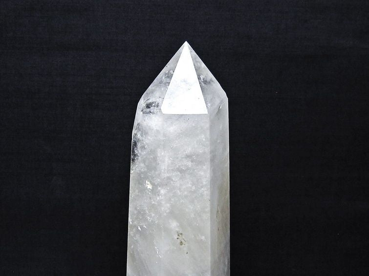 水晶 六角柱 水晶 ポイント 原石 置物 台座付属 一点物 152-4663