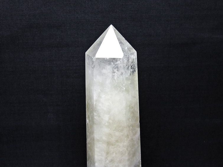 水晶 六角柱 水晶 ポイント 原石 置物 台座付属 一点物 152-4664