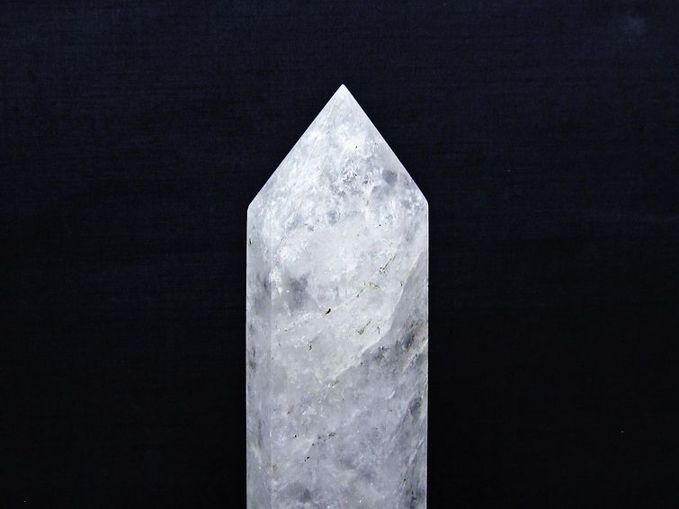 水晶 六角柱 水晶 ポイント 原石 置物 台座付属 一点物 152-4672