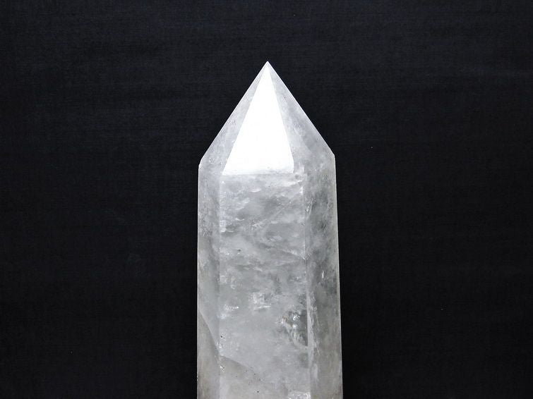 1.1Kg 水晶 六角柱 水晶 ポイント 原石 置物 台座付属 一点物 152-4718
