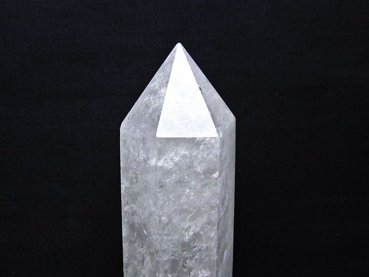 1.3Kg 水晶 六角柱 水晶 ポイント 原石 置物 台座付属 一点物 152-4735