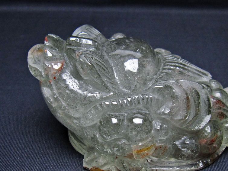 水晶 手彫り-卓上置物-キンセン-金蟾 ガーデンクォーツ 一点物 154-135