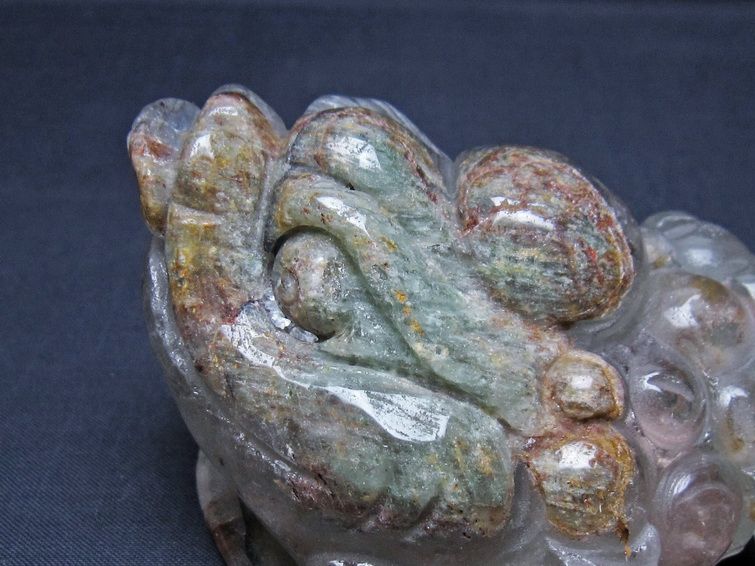 水晶 手彫り-卓上置物-キンセン-金蟾 ガーデンクォーツ 一点物 154-81