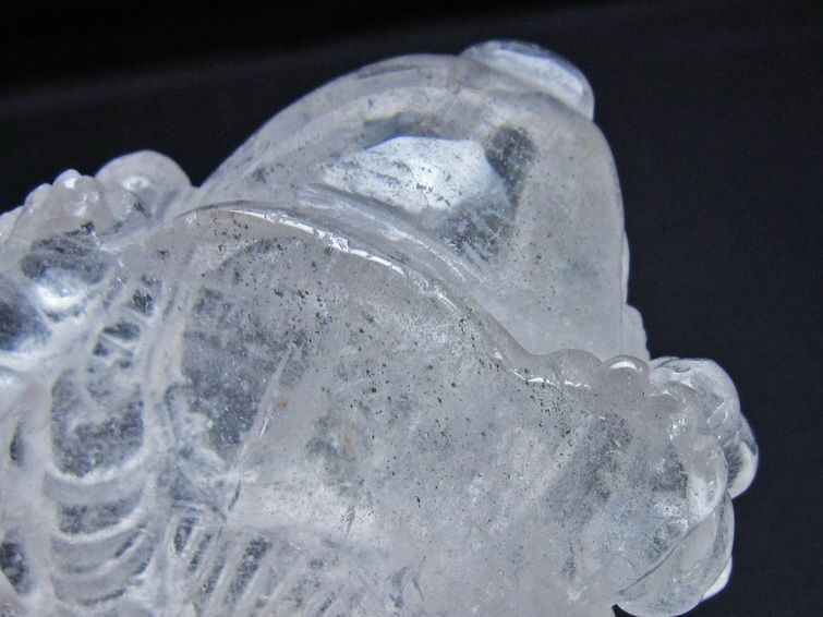 水晶 手彫り-卓上置物-キンセン-金蟾 ガーデンクォーツ 一点物 154-92