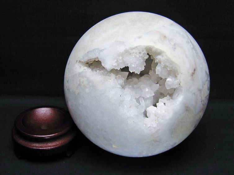 3.4Kg 水晶 笑口 丸玉 150mm ジオード 原石 置物 一点物 161-1144
