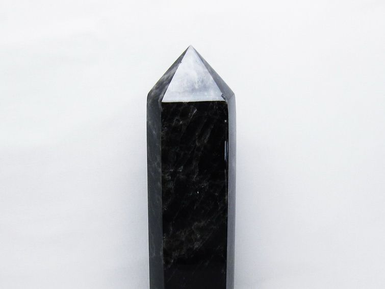 2.9Kg モリオン 黒水晶 六角柱 台座付属 一点物 162-419 【sold out】
