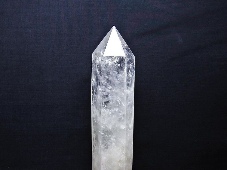 2.2Kg 水晶 六角柱 台座付属 ポイント 置物 原石 一点物 162-457