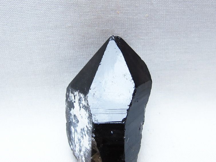 黒水晶 モリオン 原石 山東省産 一点物 171-10011