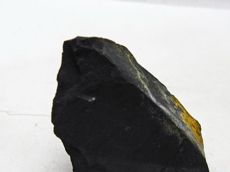 ブラックシリカ 原石 一点物 171-10610
