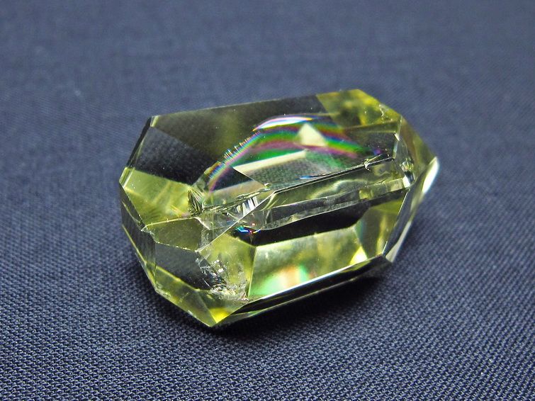 シトリンクォーツ 原石 虹入り アイリスクォーツ 一点物 171-5867