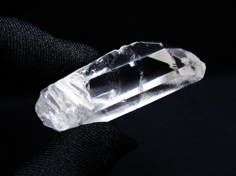 水晶 原石 アーカンソー産 一点物 171-7022