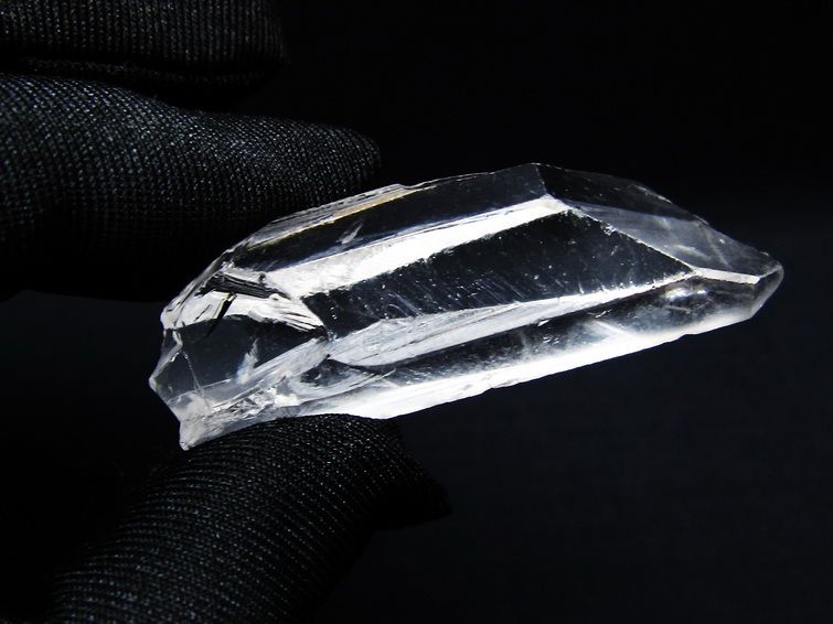 水晶 原石 アーカンソー産 一点物 171-7032