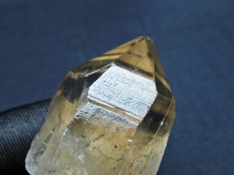 レムリアンシード スモーキークォーツ 原石 ブラジル ミナスジェライス州 コリント産 一点物 171-7348