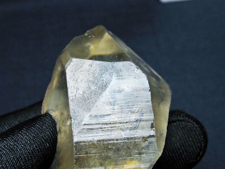 レムリアンシード スモーキークォーツ 原石 ブラジル ミナスジェライス州 コリント産 一点物 171-7426
