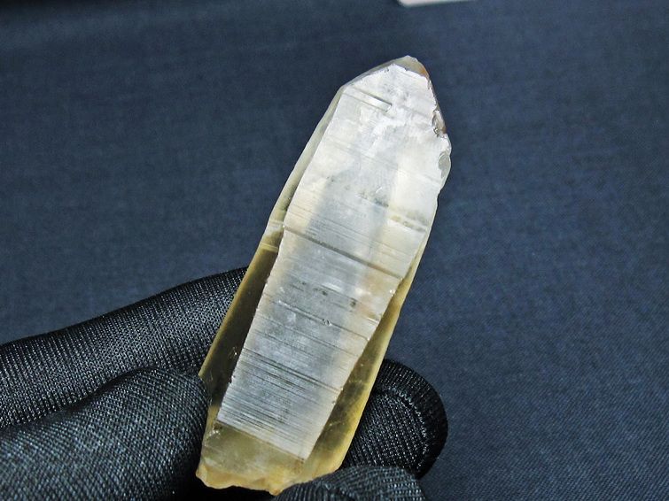 レムリアンシード スモーキークォーツ 原石 ブラジル ミナスジェライス州 コリント産 一点物 171-7431