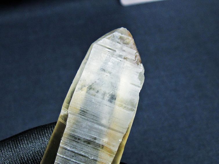 レムリアンシード スモーキークォーツ 原石 ブラジル ミナスジェライス州 コリント産 一点物 171-7431