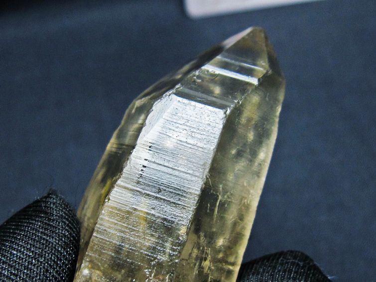 レムリアンシード スモーキークォーツ 原石 ブラジル ミナスジェライス州 コリント産 一点物 171-7436