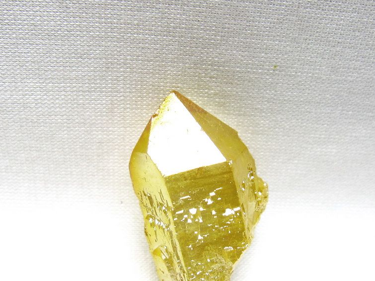 オーラクリスタル 原石 イエロー エレスチャル オーラ水晶 一点物 171-8660
