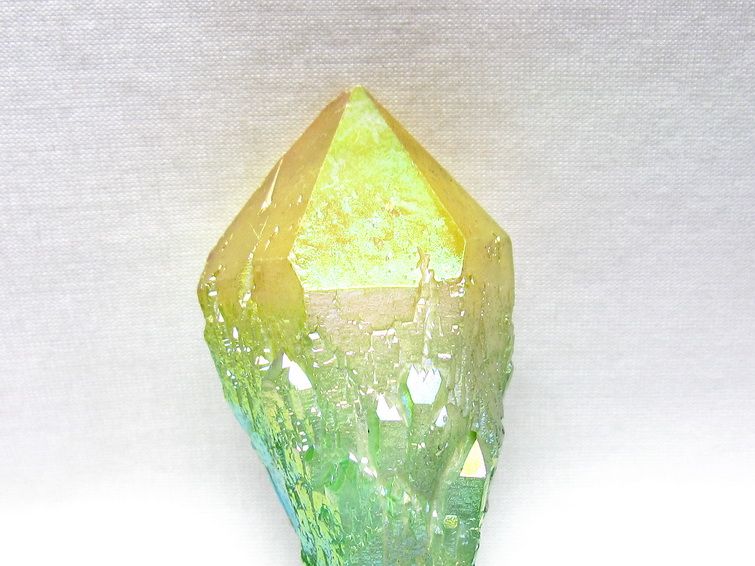 オーラクリスタル 原石 マルチカラー エレスチャル オーラ水晶 一点物 171-8806
