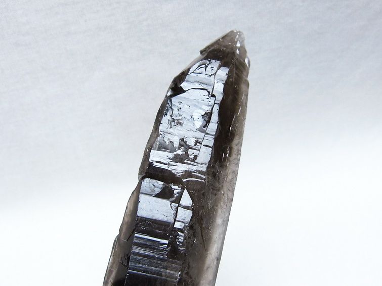黒水晶 原石 モリオン 原石 ブラジル産 一点物 171-9685