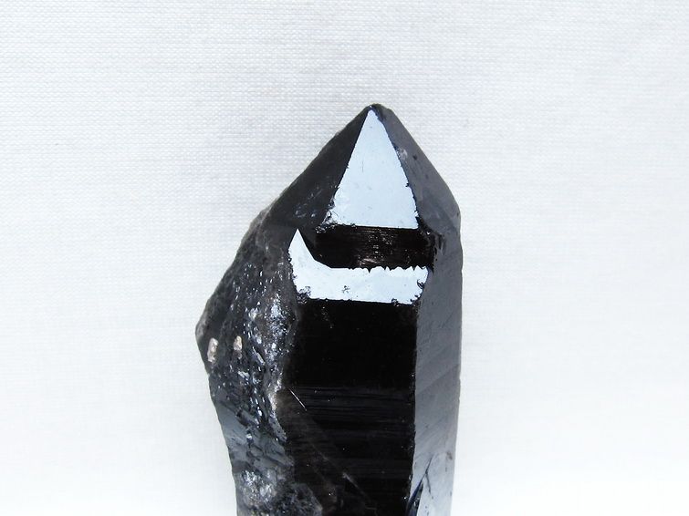 モリオン 黒水晶 原石 山東省産 一点物 171-9857