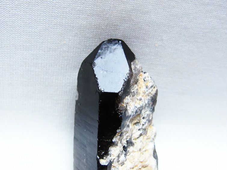モリオン 原石 山東省産 黒水晶 原石 一点物 171-9886