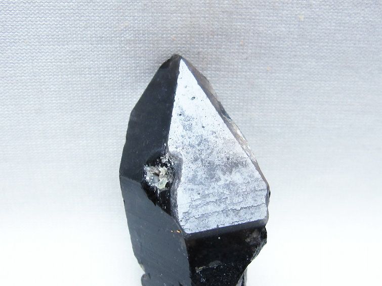 モリオン 原石 山東省産 黒水晶 原石 一点物 171-9907