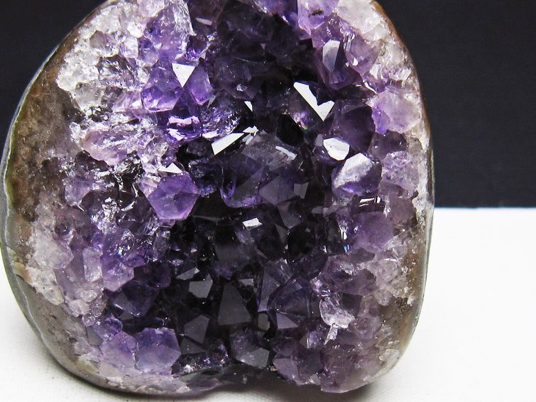 アメジスト クラスター 原石 ウルグアイ産 amethyst 一点物 172-3428