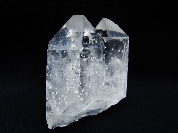 水晶 クラスター 原石 アーカンソー産 一点物 172-3500