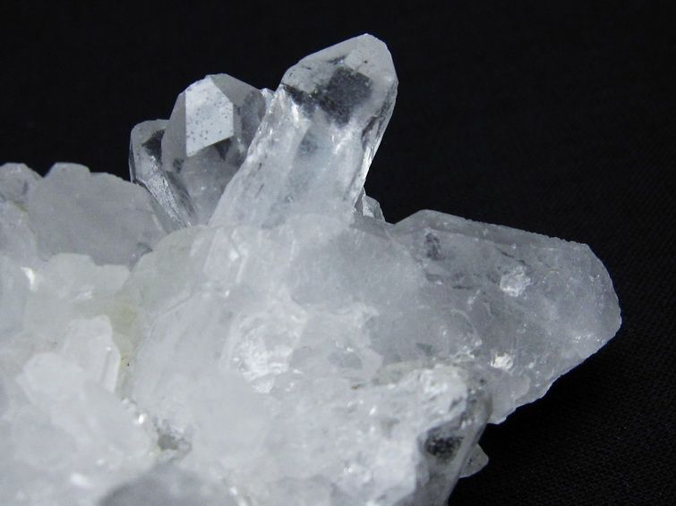 水晶 クラスター 原石 アーカンソー産 一点物 172-3668