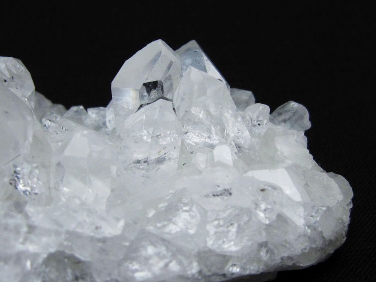 水晶 クラスター 原石 アーカンソー産 一点物 172-3672