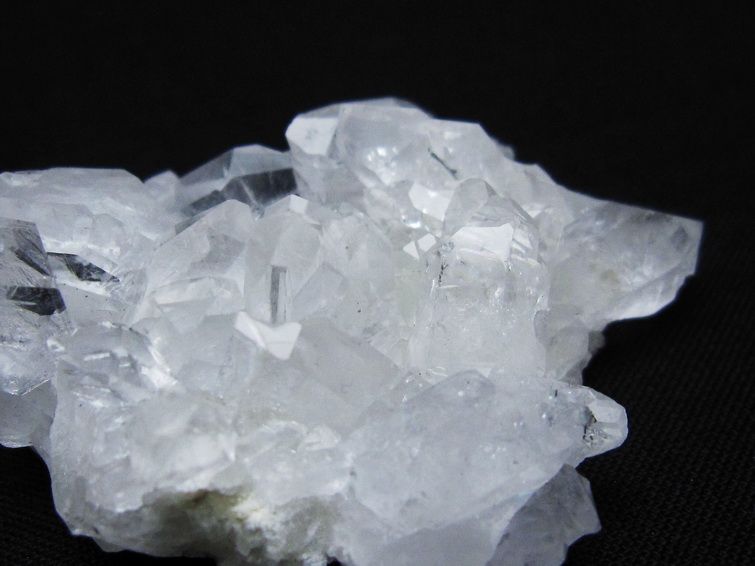 水晶 クラスター 原石 アーカンソー産 一点物 172-3693