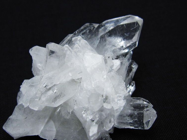 水晶 クラスター 原石 アーカンソー産 一点物 172-3743