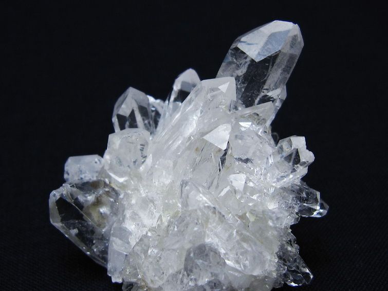 水晶 クラスター 原石 アーカンソー産 一点物 172-3757