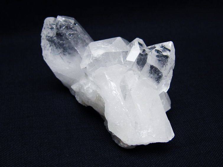 水晶 クラスター 原石 アーカンソー産 一点物 172-3924