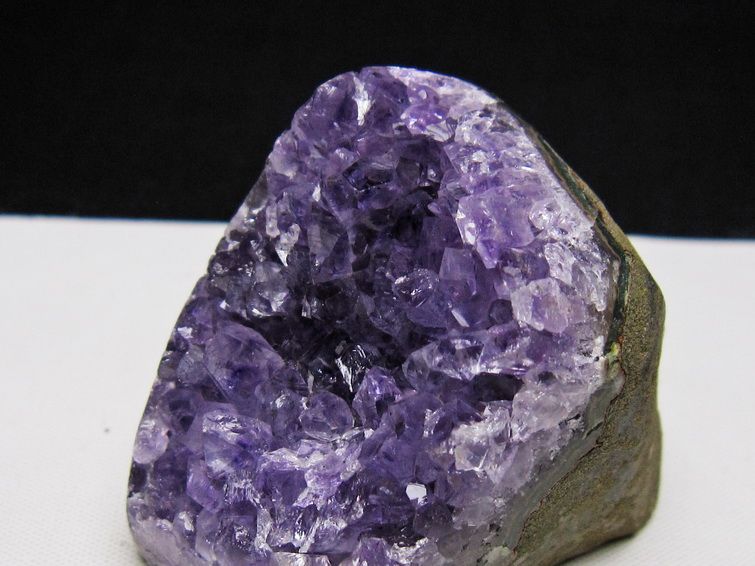 アメジスト クラスター ウルグアイ産 アメジスト 原石 amethyst 一点物 172-4206
