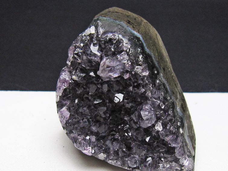 アメジスト クラスター ウルグアイ産 アメジスト 原石 amethyst 一点物 172-4207