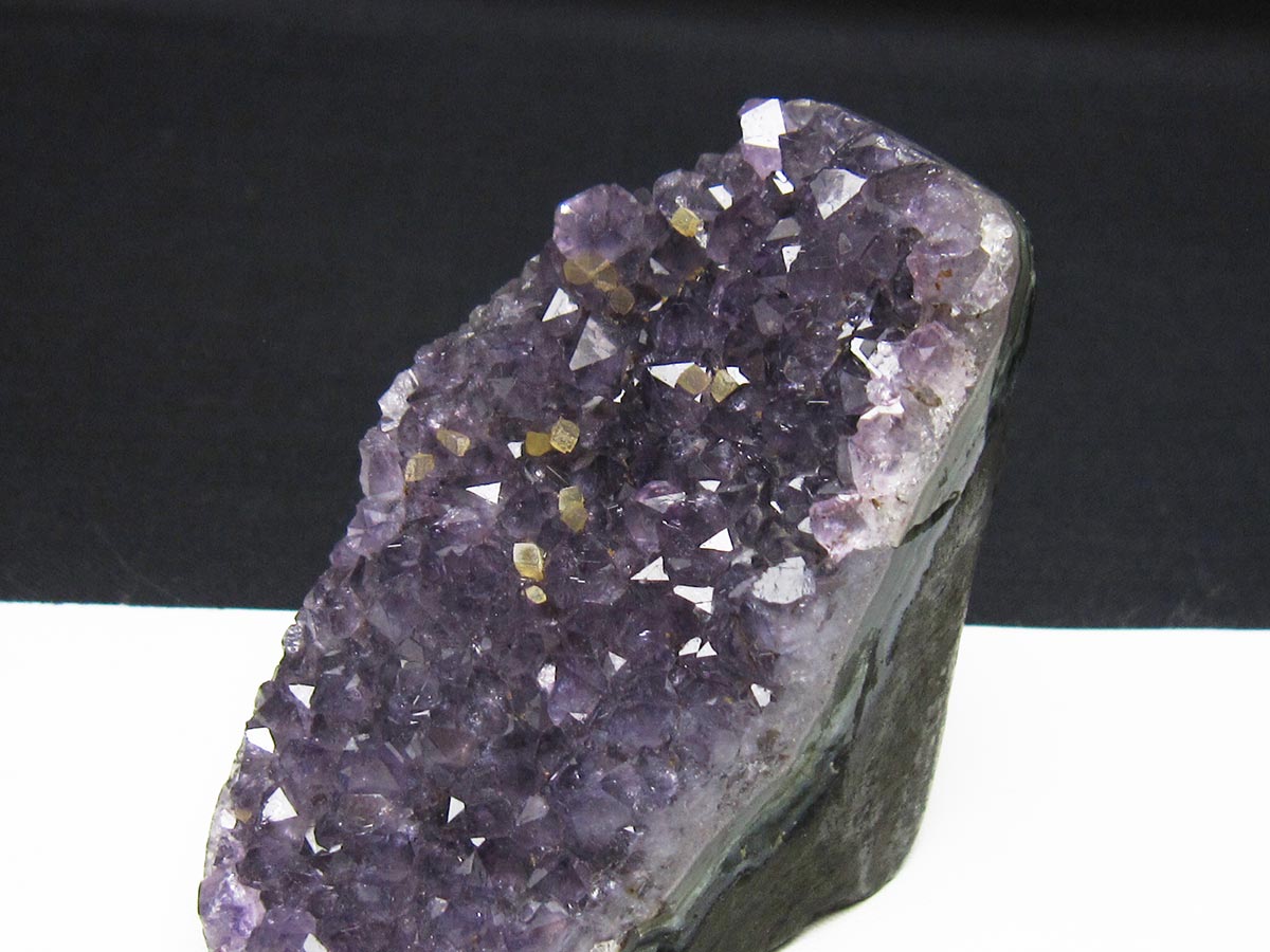 アメジスト クラスター ウルグアイ産 カルサイト共生 アメジスト 原石 amethyst 一点物 172-4210